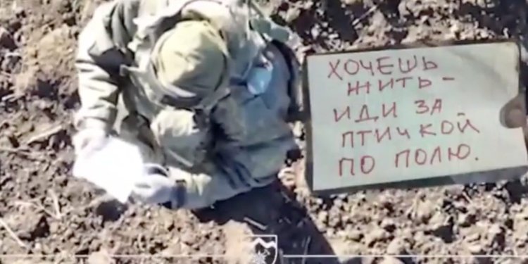 Video shows a Russian soldier surrendering by following written instructions dropped from a drone