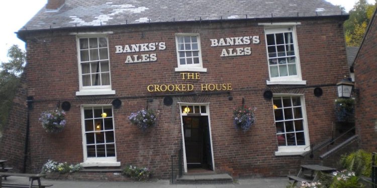 The owners of 'Britain's wonkiest pub' ordered to rebuild it after it was destroyed in a suspected arson attack