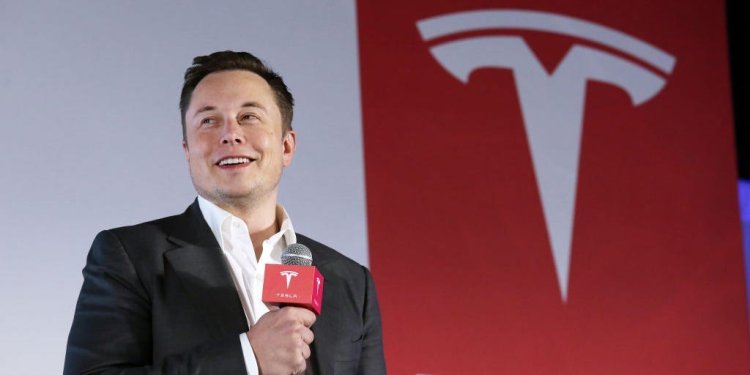 Tesla engineers break down what it's like to interview at Elon Musk's car company