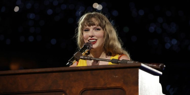 Taylor Swift tells fans to vote on Super Tuesday without endorsing anyone