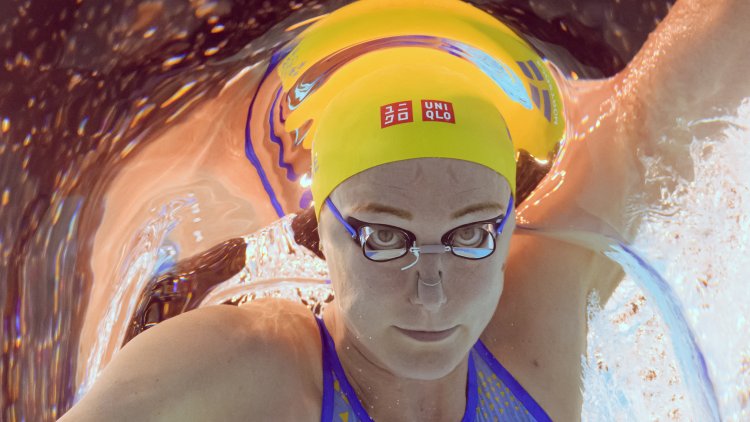 Olympics Photo of the Day: Up Close and Underwater