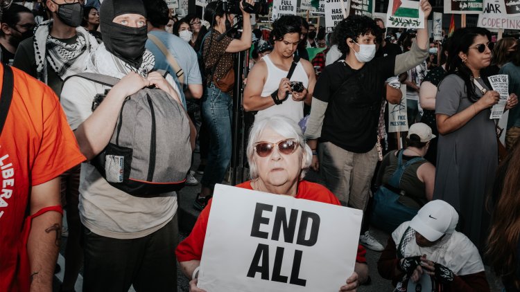 The Huge DNC Protest That Wasn’t