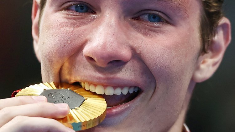 Paralympics Photo of the Day: Tears of Gold