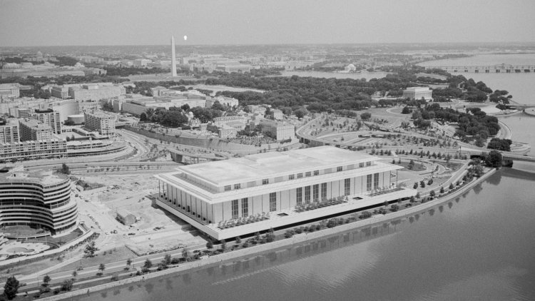 Trump Takes Over the Kennedy Center